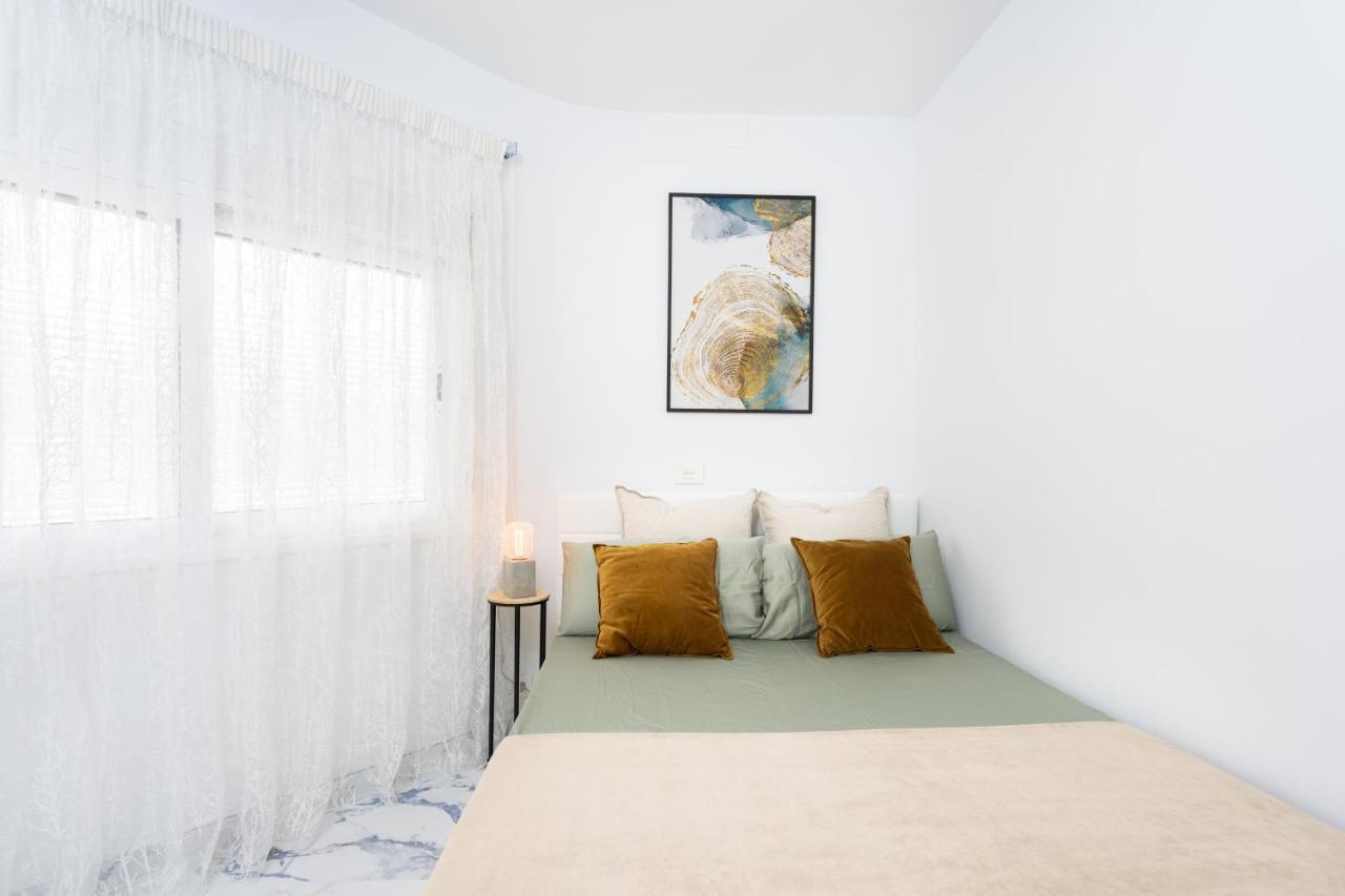 Cozy 1St Sea Line Apartment In The Quiet Area Los Cristianos  Esterno foto